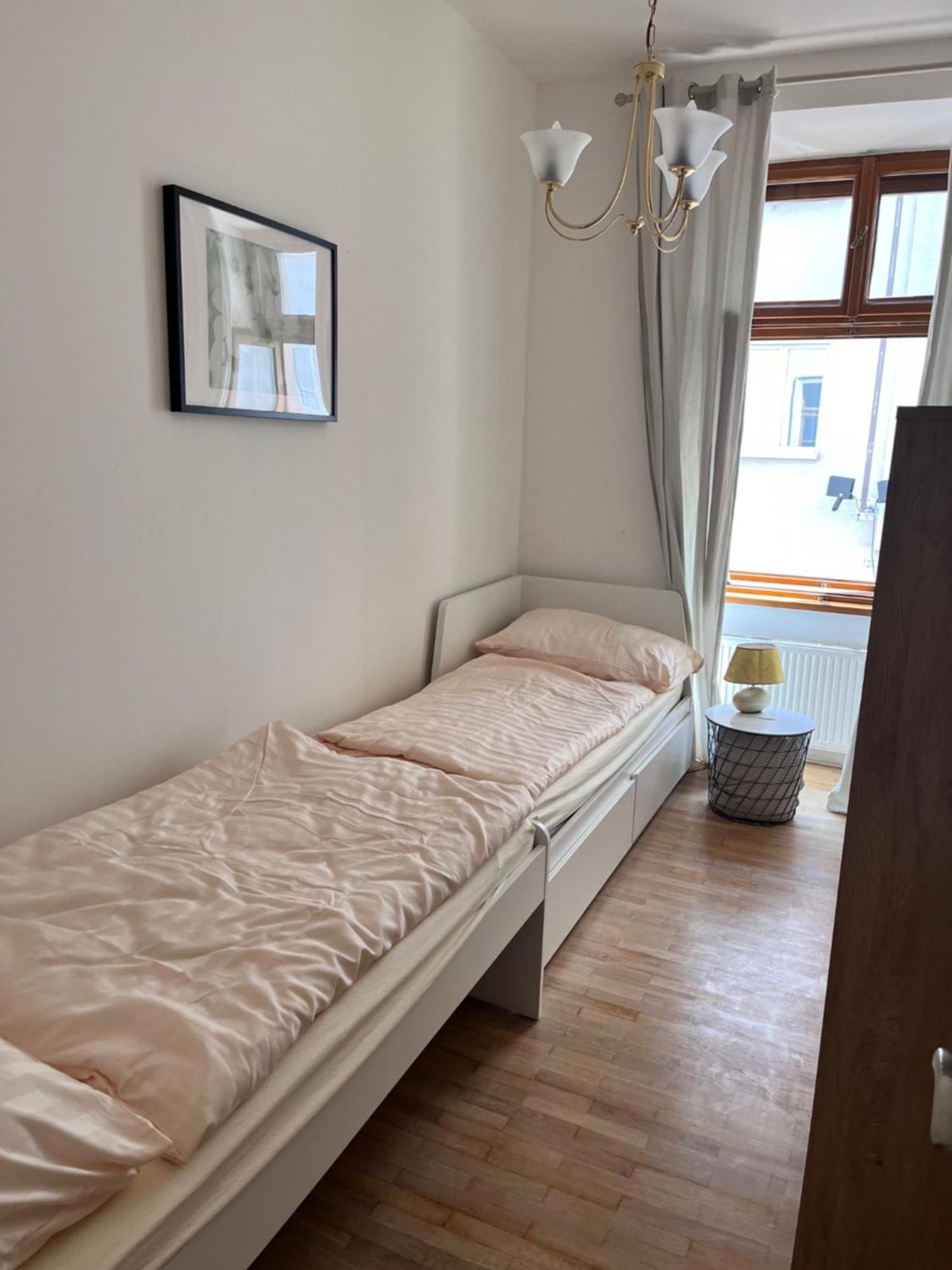 New City Centre Garden Apartment - Central Location Praha Exteriér fotografie