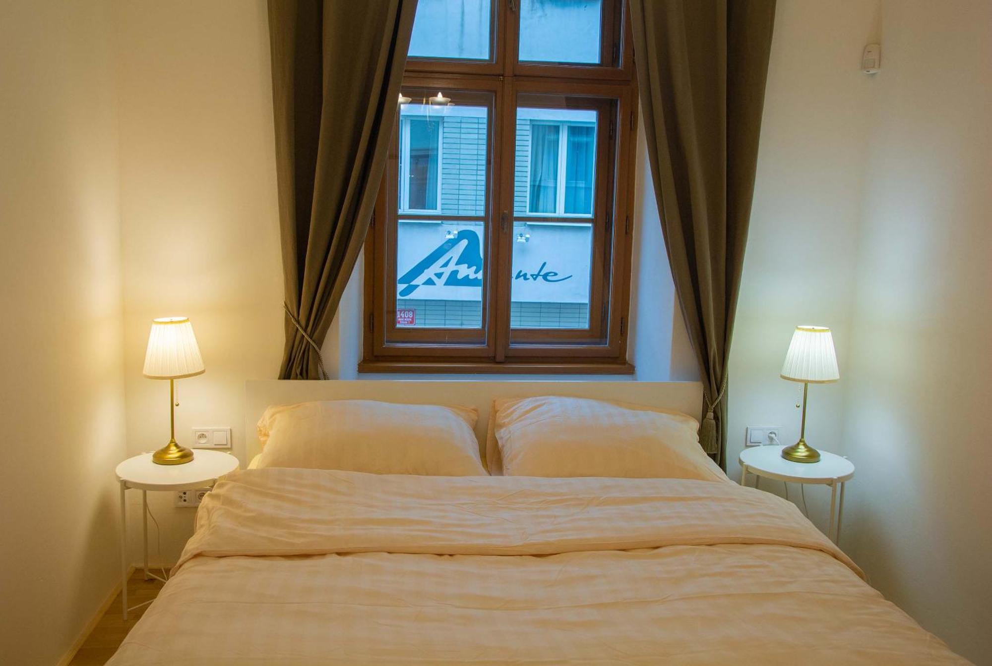 New City Centre Garden Apartment - Central Location Praha Exteriér fotografie